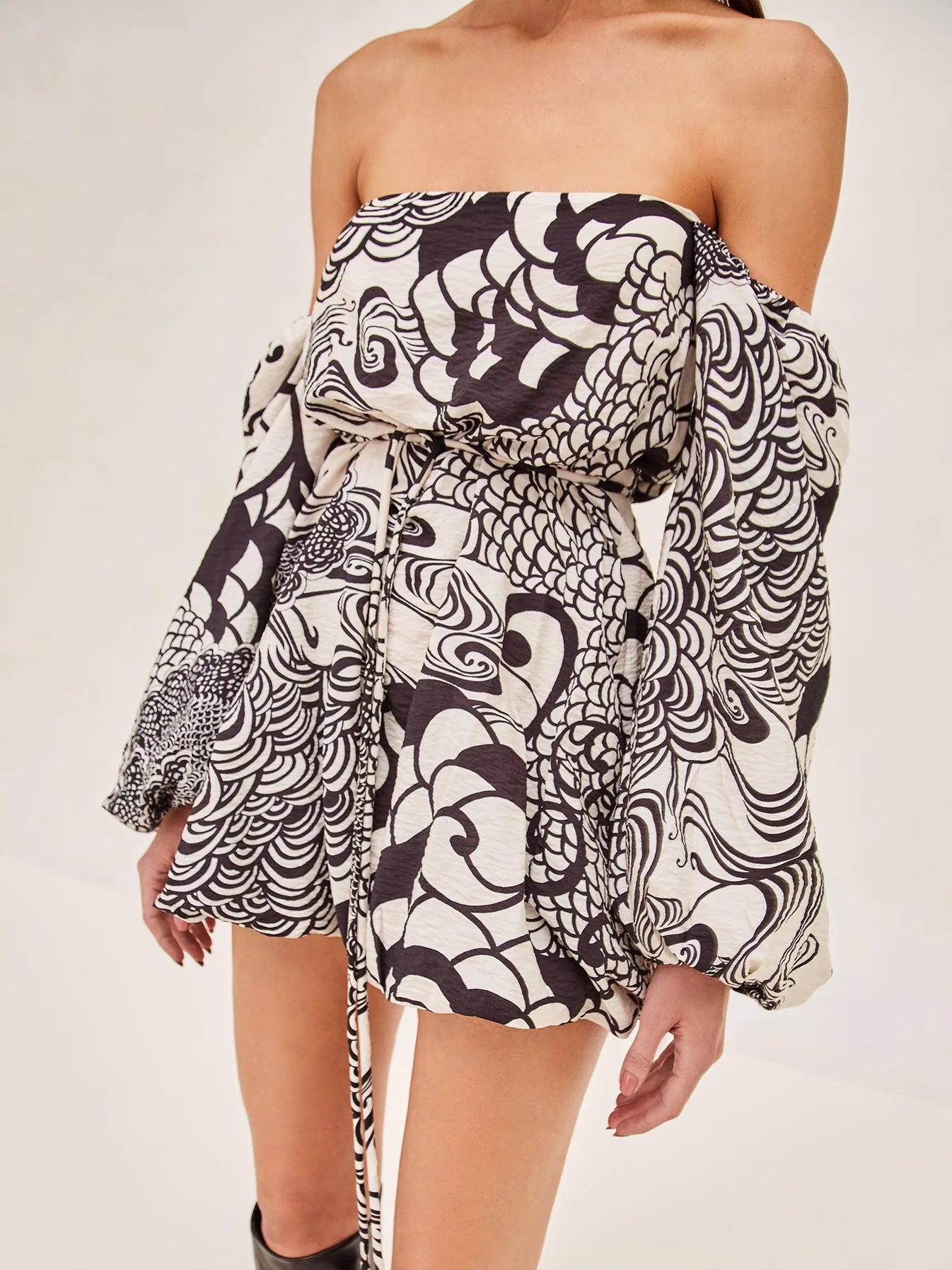 Alexis - Ellora Dress - Black/Cream Print