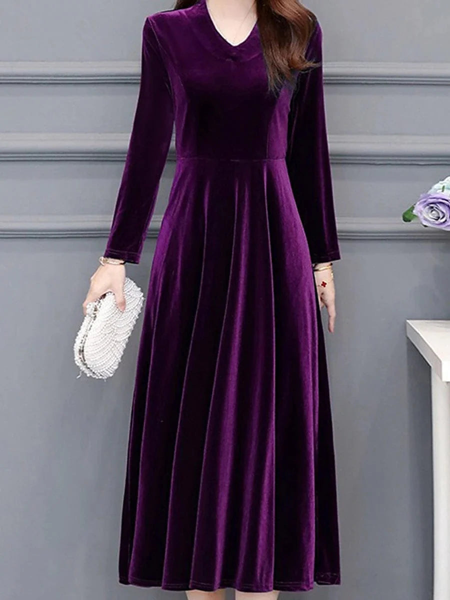 Elegant Velvet V-Neck Midi Dress with Ruched Detail