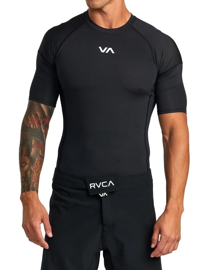 VA Sport Short Sleeve Rashguard in Black